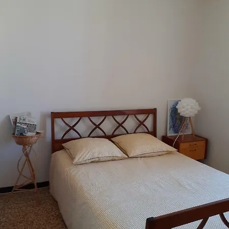 Le Nid De Jeanne Lézignan-Corbières